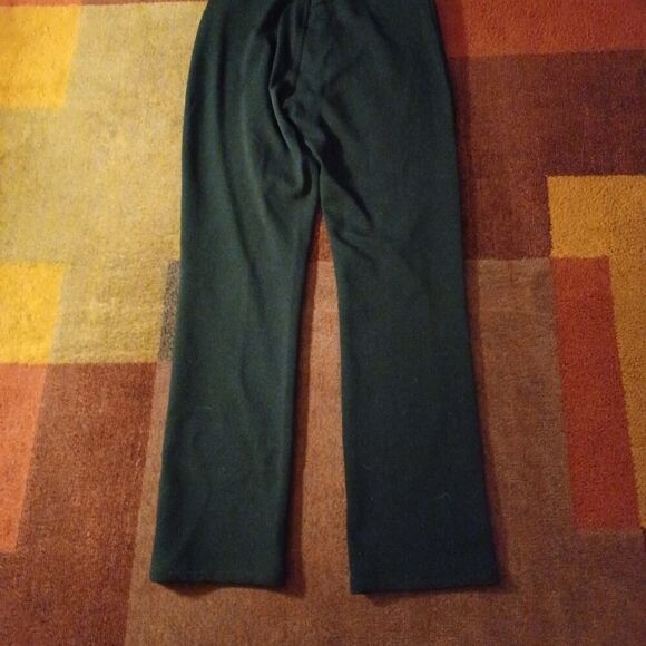 St John Sportswear by Marie Gray, Black pants with gold hardware size 28 - Picture 3 of 5